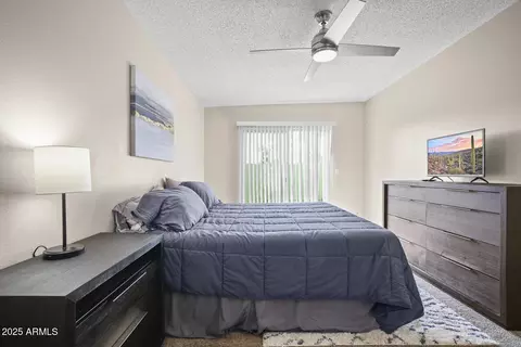 Bedroom - 735 E Cochise Dr, Phoenix, AZ 85020 photo 10 of 16