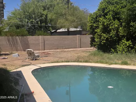 Exterior - 4030 N 33rd Pl, Phoenix, AZ 85018 photo 2 of 7