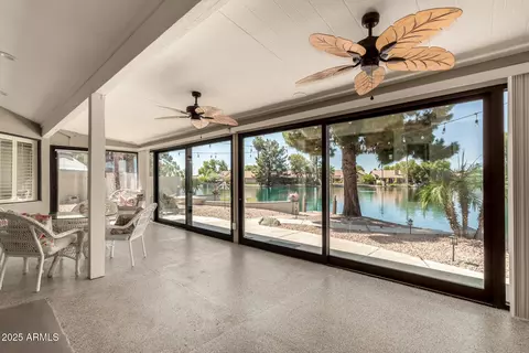 608 E Stonebridge Dr, Gilbert, AZ 85234 photo 2