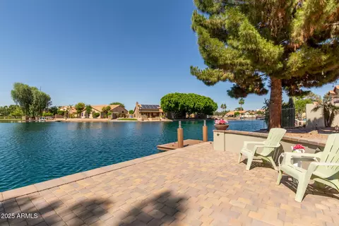 608 E Stonebridge Dr, Gilbert, AZ 85234