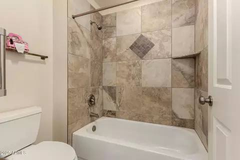 608 E Stonebridge Dr, Gilbert, AZ 85234 photo 16