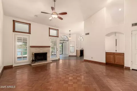 608 E Stonebridge Dr, Gilbert, AZ 85234 photo 6