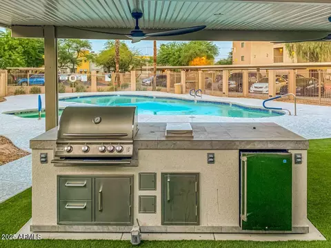 920 E Devonshire Ave #4004, Phoenix, AZ 85014 photo 18