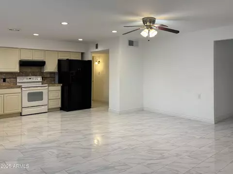 Living - 4810 N 69th Dr, Phoenix, AZ 85033 photo 1 of 4