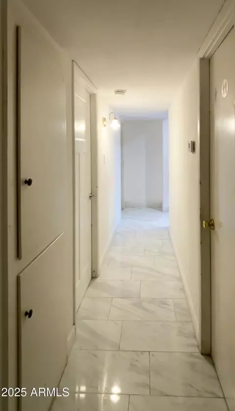Entry Way - 4810 N 69th Dr, Phoenix, AZ 85033 photo 3 of 3