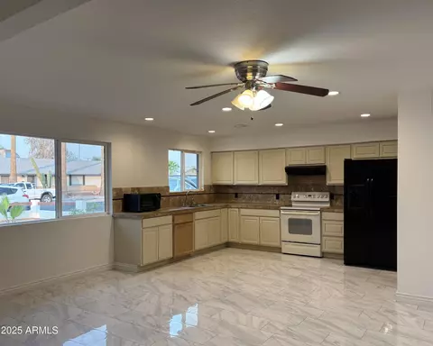 Other - 4810 N 69th Dr, Phoenix, AZ 85033 photo 2 of 20