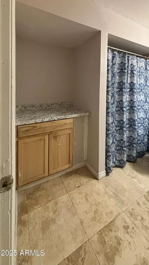 Other - 4810 N 69th Dr, Phoenix, AZ 85033 photo 6 of 20