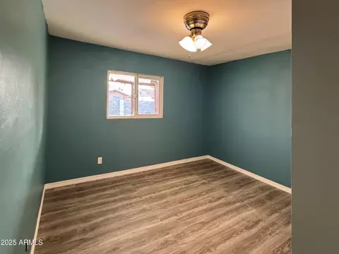 Bedroom - 4810 N 69th Dr, Phoenix, AZ 85033 photo 1 of 3
