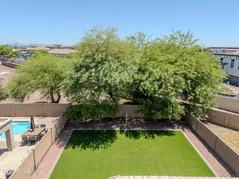 3821 N 125th Dr, Avondale, AZ 85392