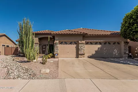 10413 Emelita Ave, Mesa, AZ 85208