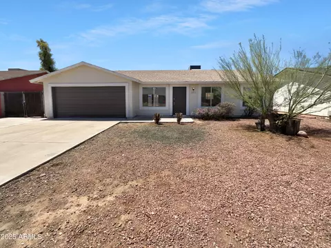10831 W Heatherbrae Dr, Phoenix, AZ 85037