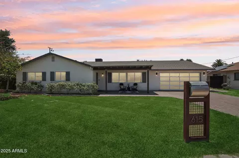 615 E Winter Dr, Phoenix, AZ 85020