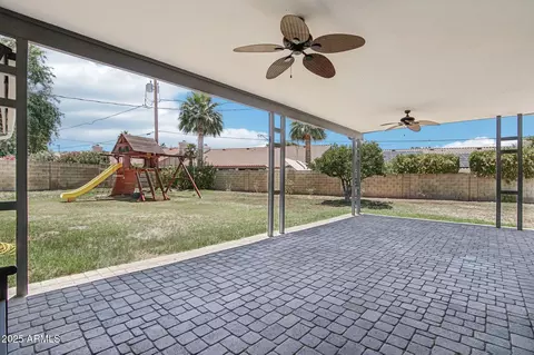 615 E Winter Dr, Phoenix, AZ 85020 photo 41