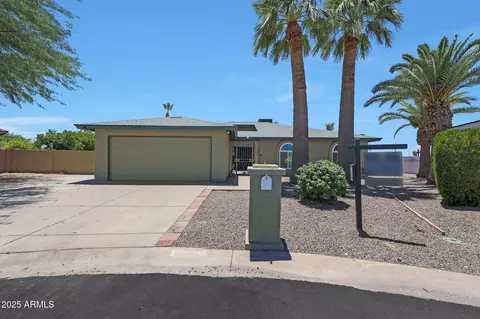 26649 S Howard Dr, Sun Lakes, AZ 85248