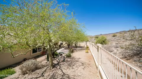 Exterior - 116 E Mountain Sky Ave, Phoenix, AZ 85048 photo 9 of 10