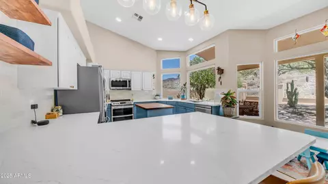 Kitchen - 116 E Mountain Sky Ave, Phoenix, AZ 85048 photo 4 of 7