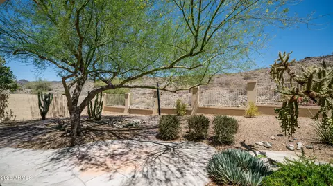 Exterior - 116 E Mountain Sky Ave, Phoenix, AZ 85048 photo 4 of 10