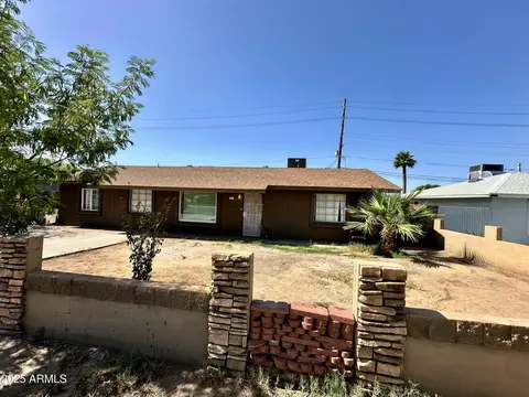 Exterior - 3211 W Campbell Ave, Phoenix, AZ 85017 photo 1 of 4