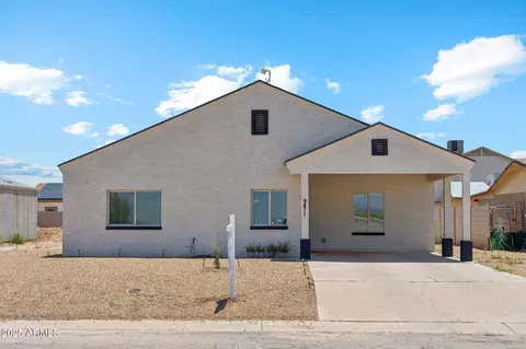 9471 W Magnum Dr, Arizona City, AZ 85123