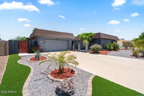 10906 W Jacaranda Dr, Sun City, AZ 85373