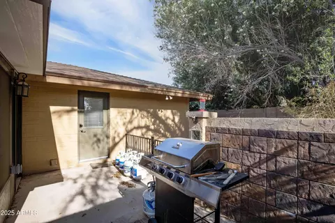 Exterior - 1158 N Barkley St, Mesa, AZ 85203 photo 9 of 9