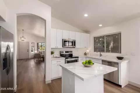 3940 E Heather Ct, Gilbert, AZ 85234 photo 13