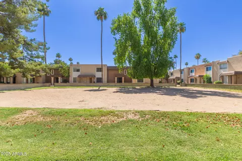 Exterior - 7126 N 19th Ave #152, Phoenix, AZ 85021 photo 3 of 3