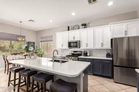 Kitchen - 3059 E Parkview Dr, Gilbert, AZ 85295 photo 1 of 4