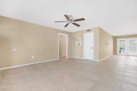 Living - 237 E Oxford Dr, Tempe, AZ 85283 photo 4 of 4