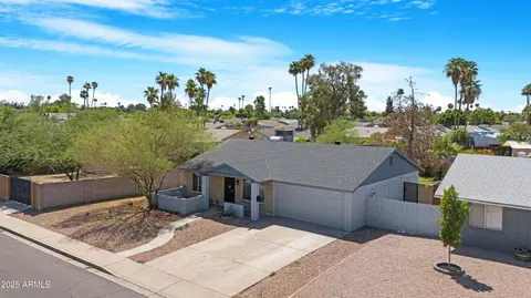 View/Area - 237 E Oxford Dr, Tempe, AZ 85283 photo 1 of 4