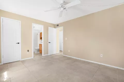 Bedroom - 237 E Oxford Dr, Tempe, AZ 85283 photo 4 of 5