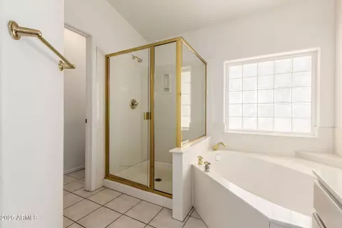 Bath - 804 N 46th St, Mesa, AZ 85205 photo 2 of 4
