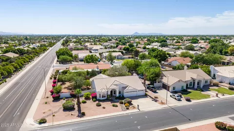 View/Area - 804 N 46th St, Mesa, AZ 85205 photo 11 of 16