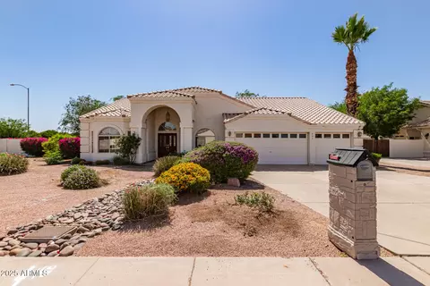 Exterior - 804 N 46th St, Mesa, AZ 85205 photo 1 of 14