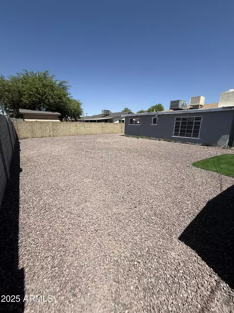 Exterior - 2831 W Montecito Ave, Phoenix, AZ 85017 photo 2 of 5