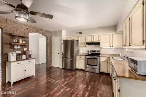 1676 W Sequoia Dr, Phoenix, AZ 85027 photo 17