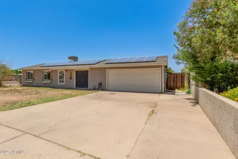 1676 W Sequoia Dr, Phoenix, AZ 85027 photo 4