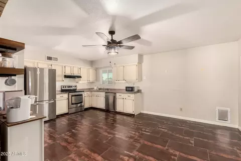 1676 W Sequoia Dr, Phoenix, AZ 85027 photo 16