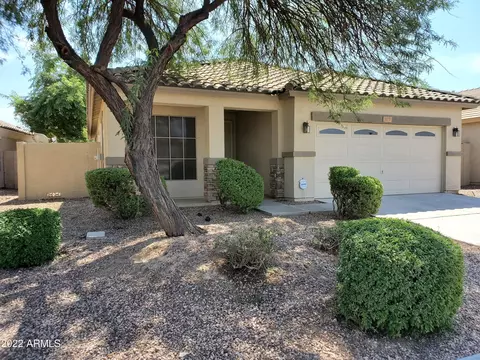 3877 S Coach House Dr, Gilbert, AZ 85297