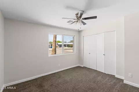 Bedroom - 1911 E Lawrence Rd, Phoenix, AZ 85016 photo 2 of 4