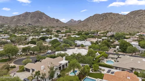 View/Area - 4702 E Sanna St, Phoenix, AZ 85028 photo 2 of 2