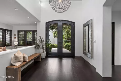 Entry Way - 4702 E Sanna St, Phoenix, AZ 85028 photo 1 of 3