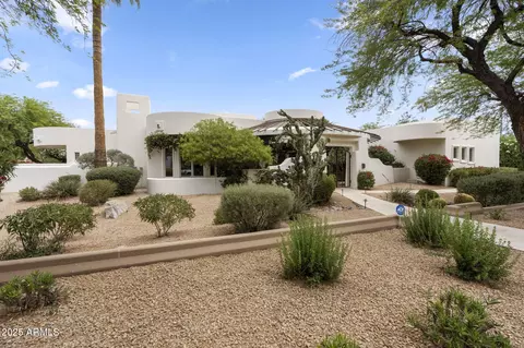 Exterior - 4702 E Sanna St, Phoenix, AZ 85028 photo 14 of 17