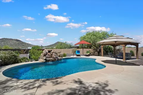 2815 W Irvine Rd, Phoenix, AZ 85086