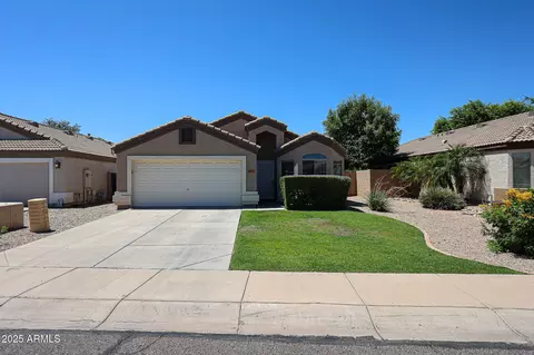 15537 W Port Royale Ln, Surprise, AZ 85379