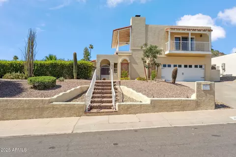 2016 E Orangewood Ave, Phoenix, AZ 85020 photo 4