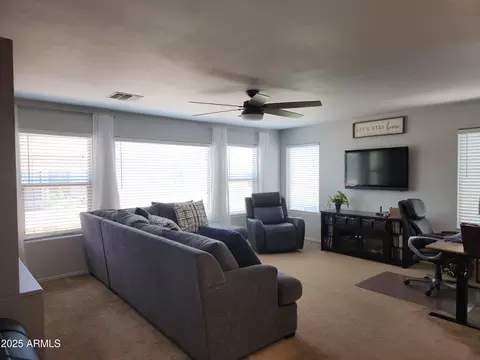 Living - 2317 E Mohave Ln, Apache Junction, AZ 85119 photo 3 of 4