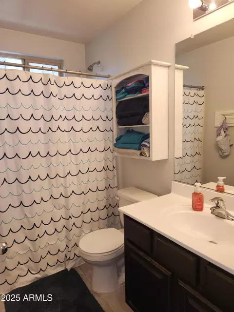 Bath - 2317 E Mohave Ln, Apache Junction, AZ 85119 photo 2 of 3