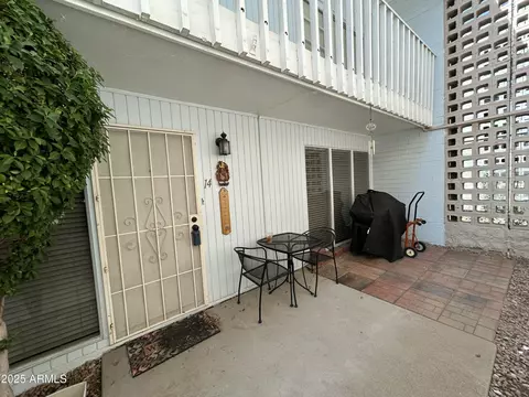 1734 W Tuckey Ln #14, Phoenix, AZ 85015