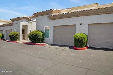 3236 E Chandler Blvd #2018, Phoenix, AZ 85048